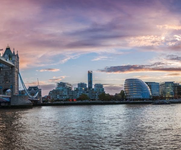 tablou canvas Tower Bridge London luminescent decor urban